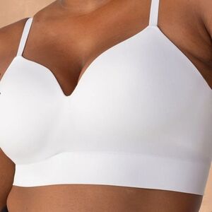 NWT Truekind Wireless Bra 4X